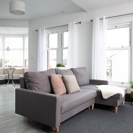 Beautiful First Floor Apartment Poulton-le-Fylde Exterior foto