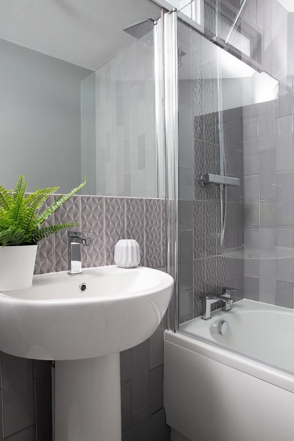Beautiful First Floor Apartment Poulton-le-Fylde Exterior foto
